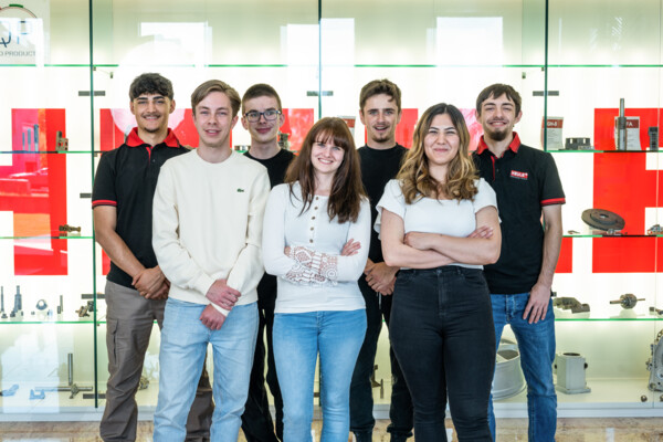 Gruppenfoto HEULE Mitarbeitende heule-lehrlinge-3