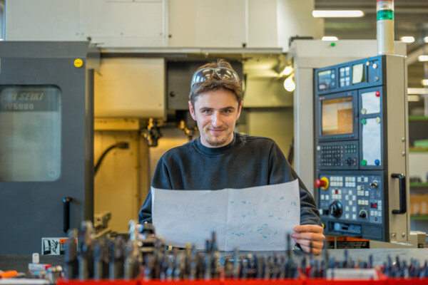 Gruppenfoto HEULE Mitarbeitende heule-lehrling-produktion
