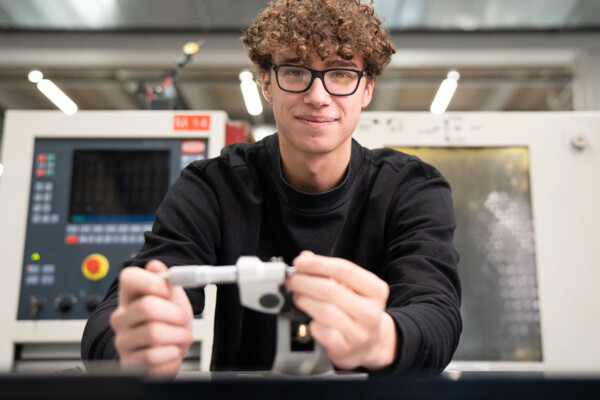 Gruppenfoto HEULE Mitarbeitende heule-lehrling-produktion